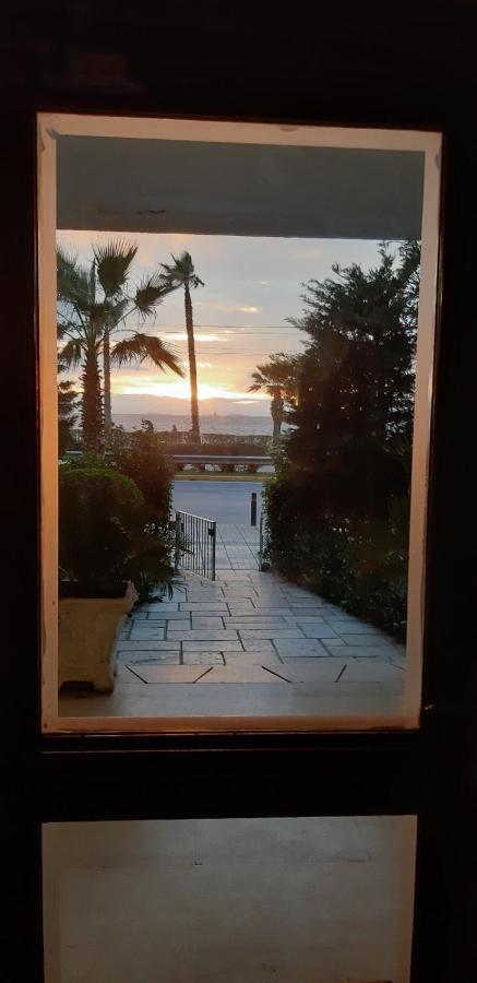 Athens Riviera Apt With Seaview, 15' To Acropolis Eksteriør bilde